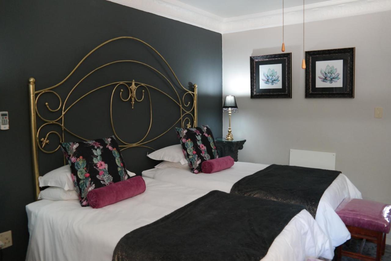 Arcadia Luxury Guesthouse Kroonstad Bagian luar foto