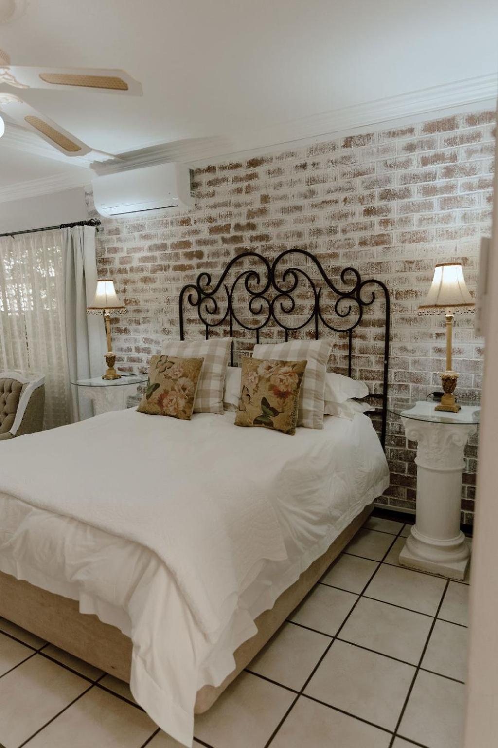 Arcadia Luxury Guesthouse Kroonstad Bagian luar foto